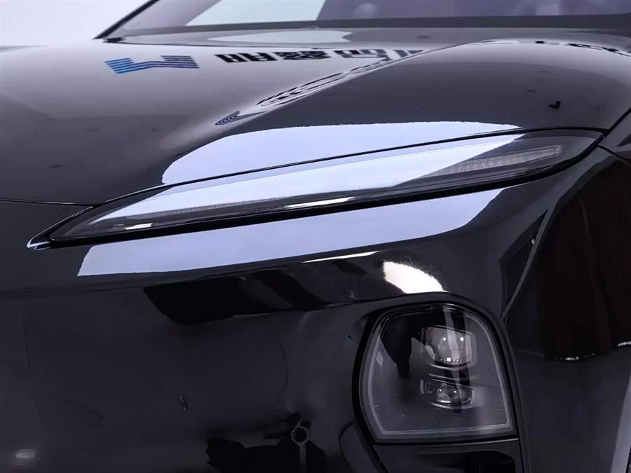 NIO ET5T