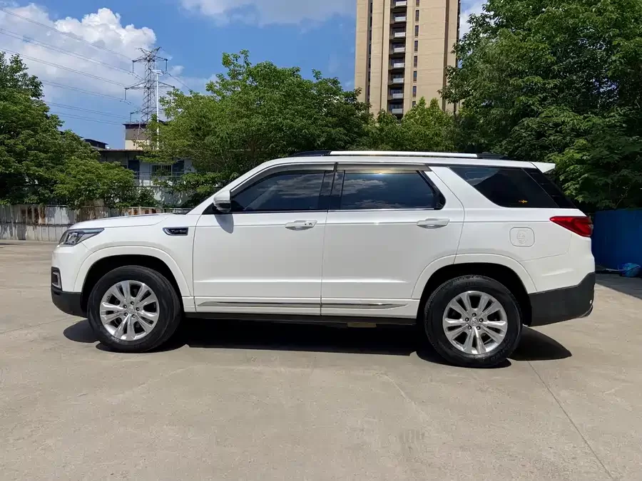 Changan CS95