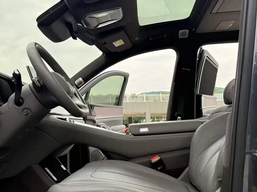 BYD N9