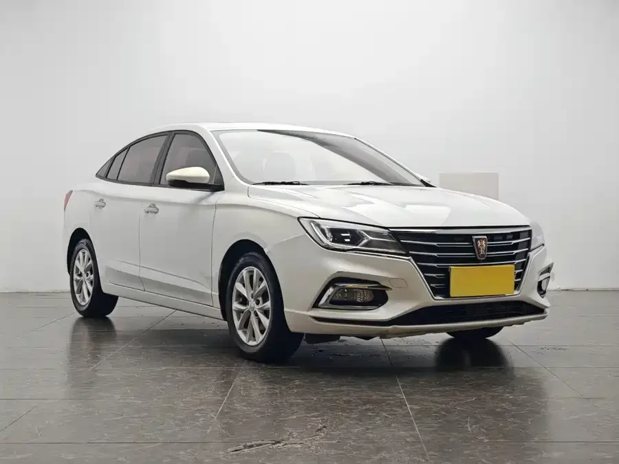 Roewe i5