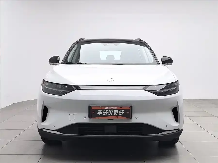 Leapmotor C11