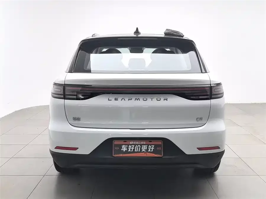 Leapmotor C11