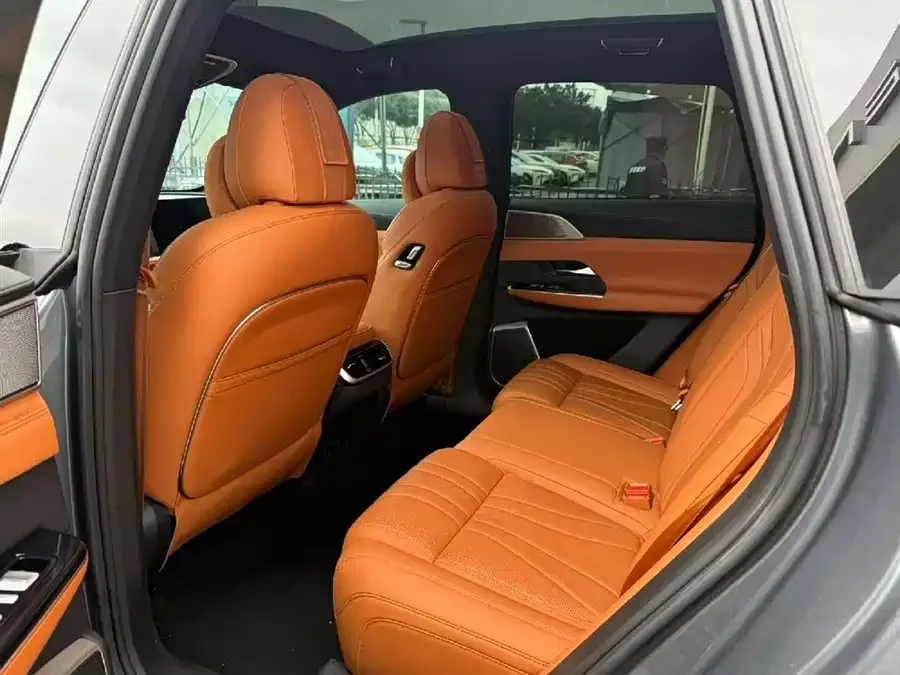 Xpeng G9