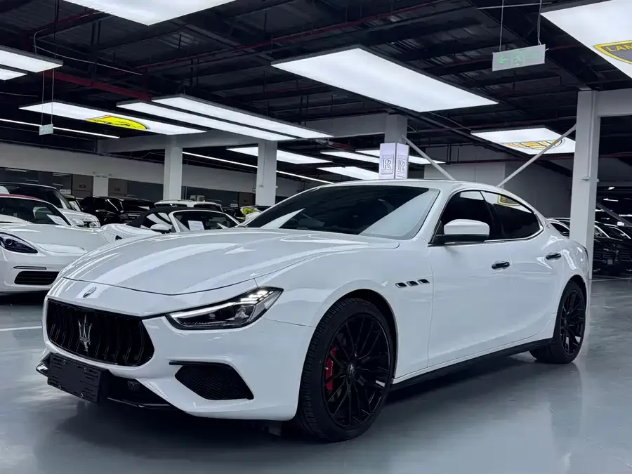 Maserati Ghibli