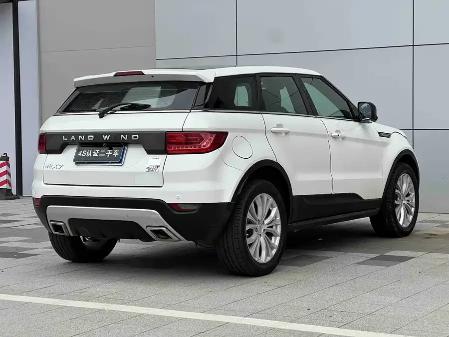 Landwind X7