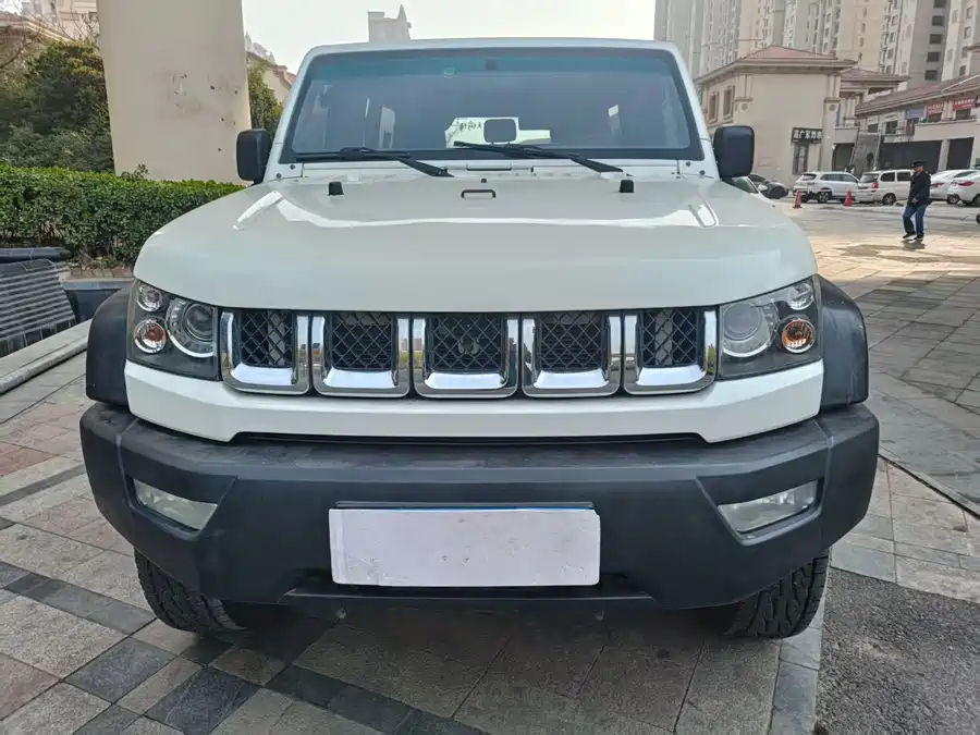 BAIC BJ40