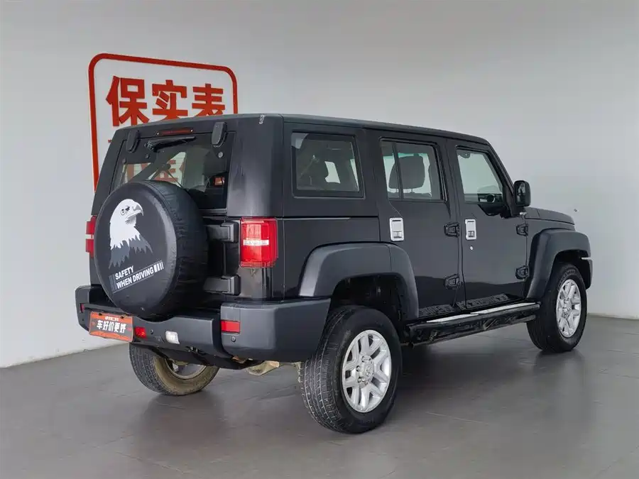 BAIC BJ40