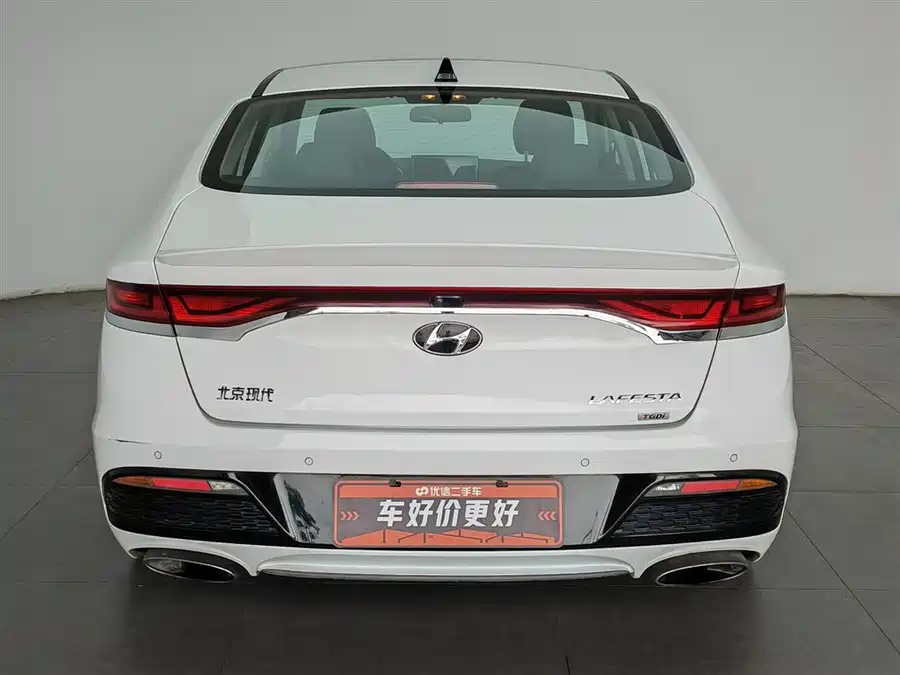 Hyundai Festa