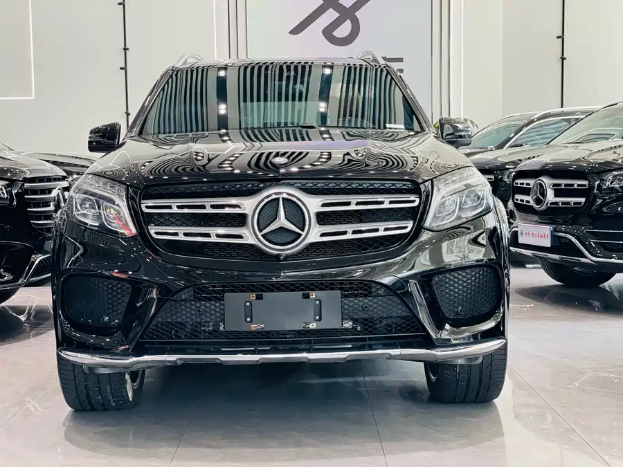 Mercedes Benz GLS