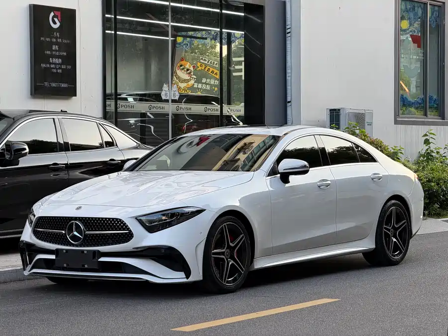 Mercedes Benz CLS