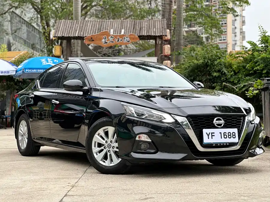 Nissan Teana