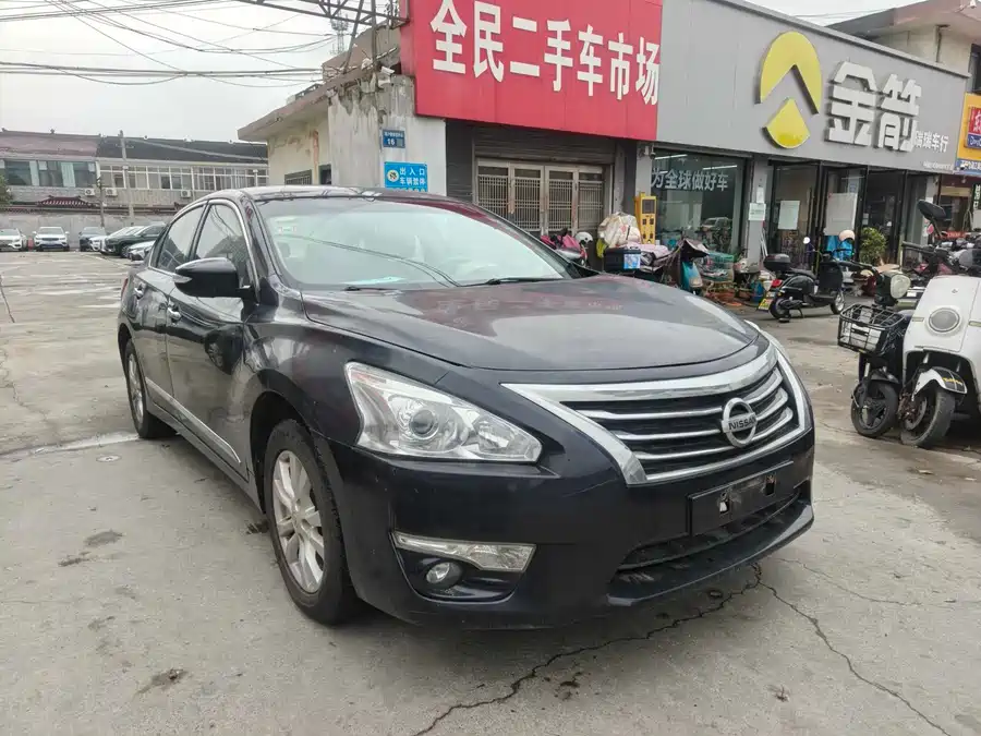 Nissan Teana