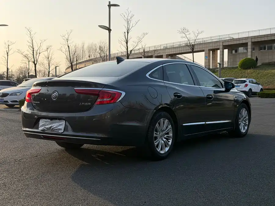 Buick LaCrosse