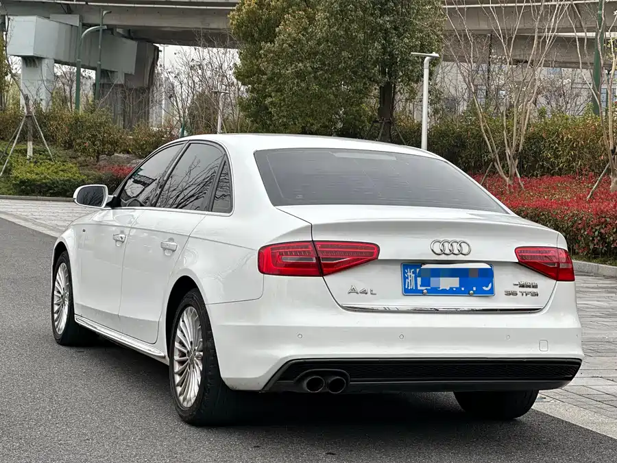 Audi A4L