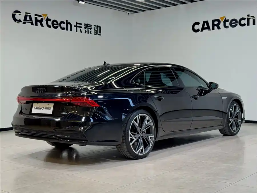 Audi A7L