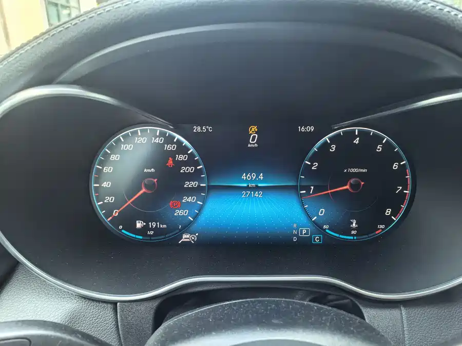 Mercedes-Benz C-Class