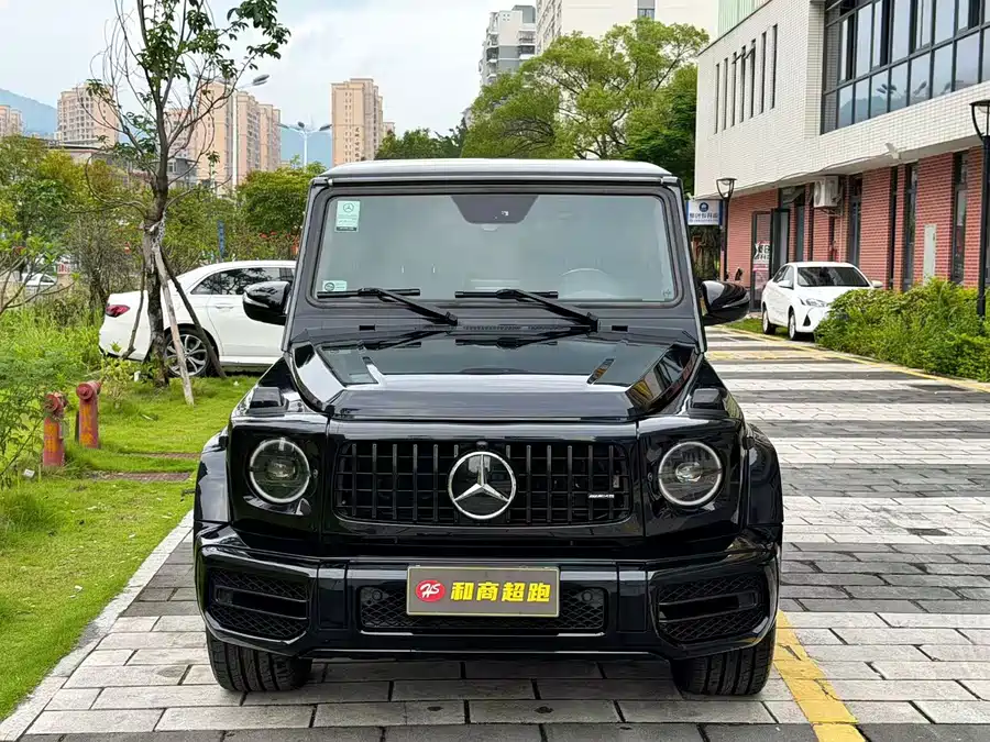 Mercedes Benz G-rated
