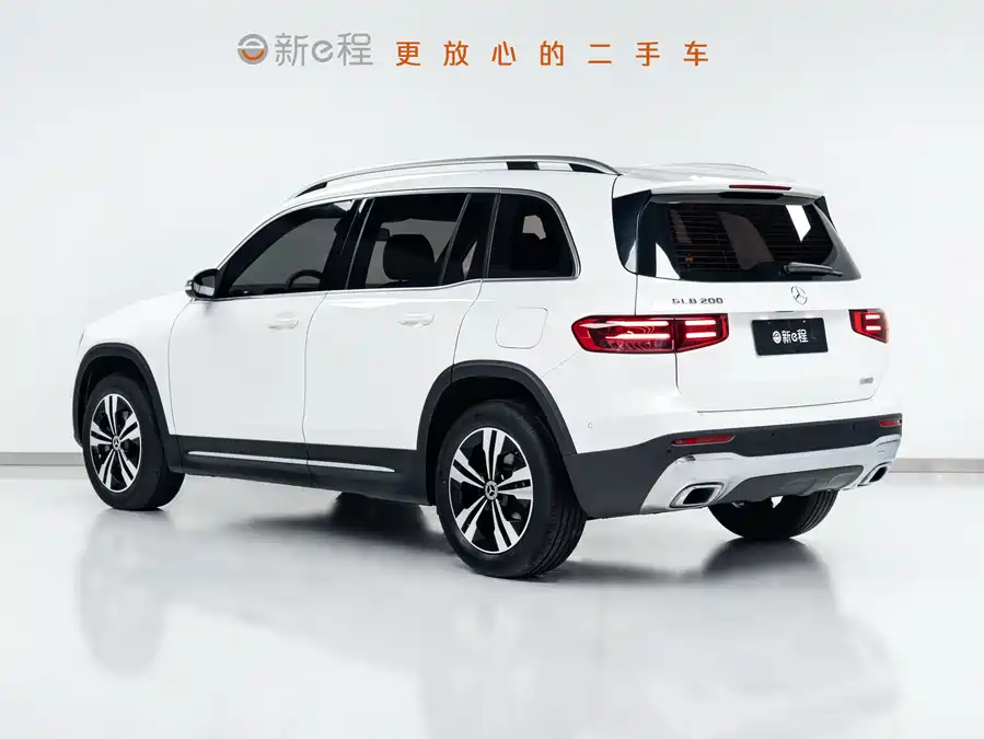 Mercedes Benz GLB