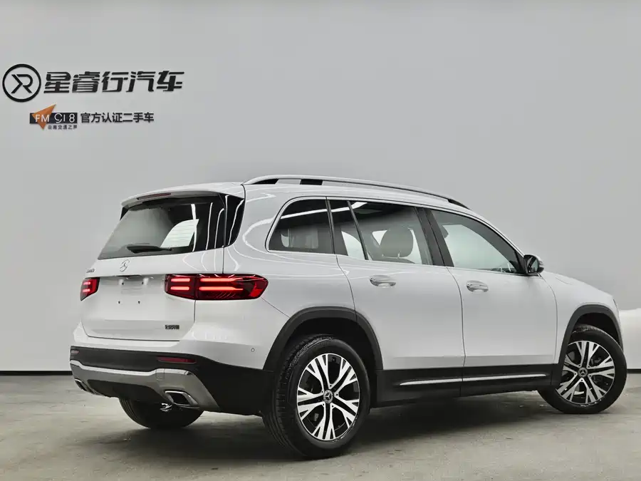 Mercedes Benz GLB