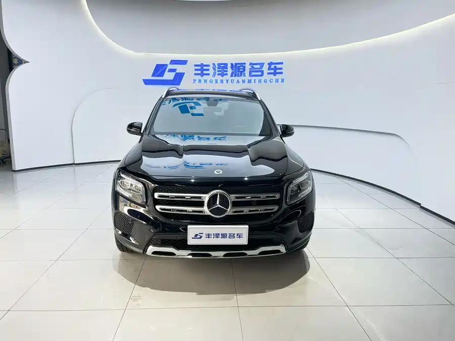 Mercedes Benz GLB