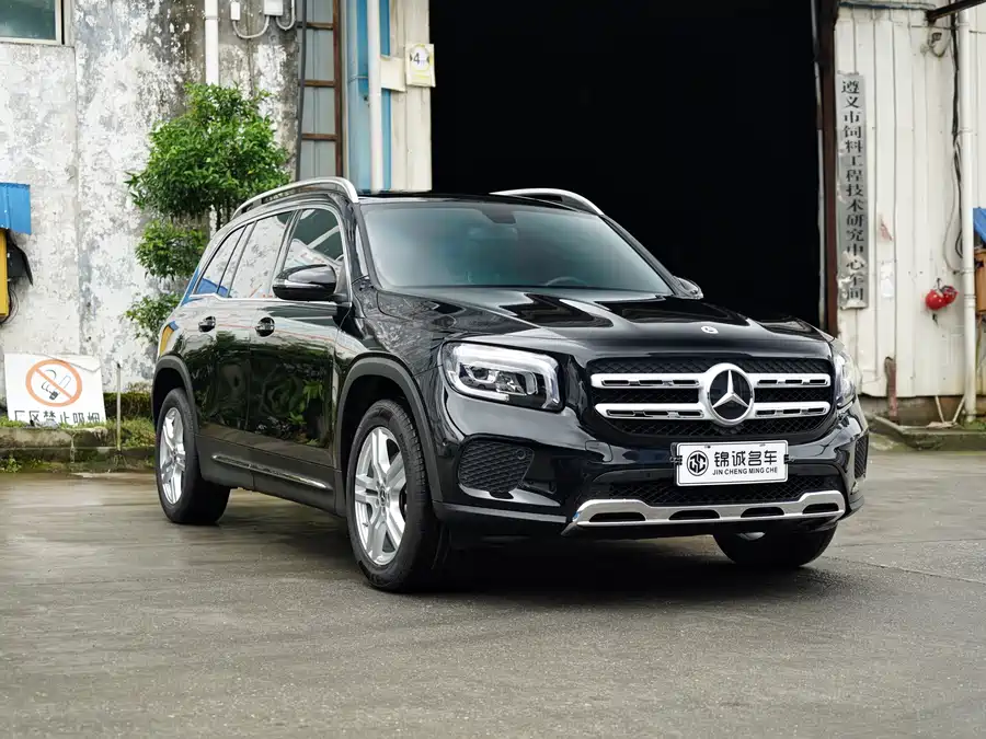 Mercedes Benz GLB