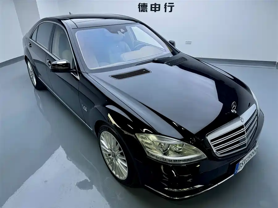 Mercedes Benz S class