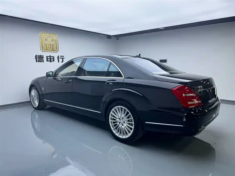 Mercedes Benz S class