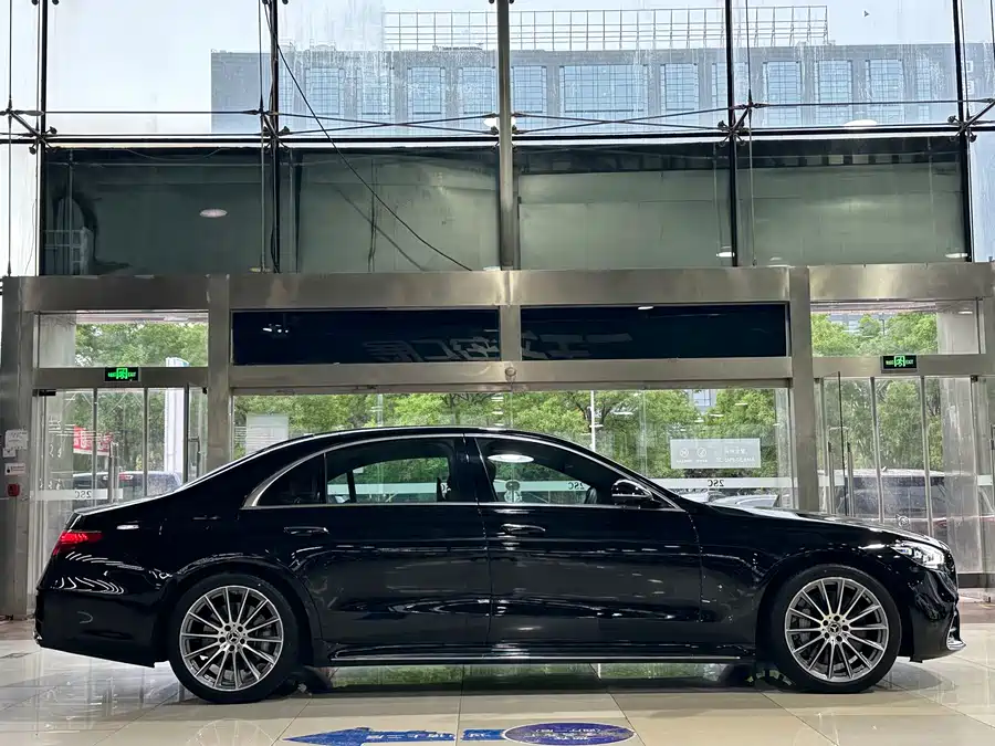 Mercedes Benz S class