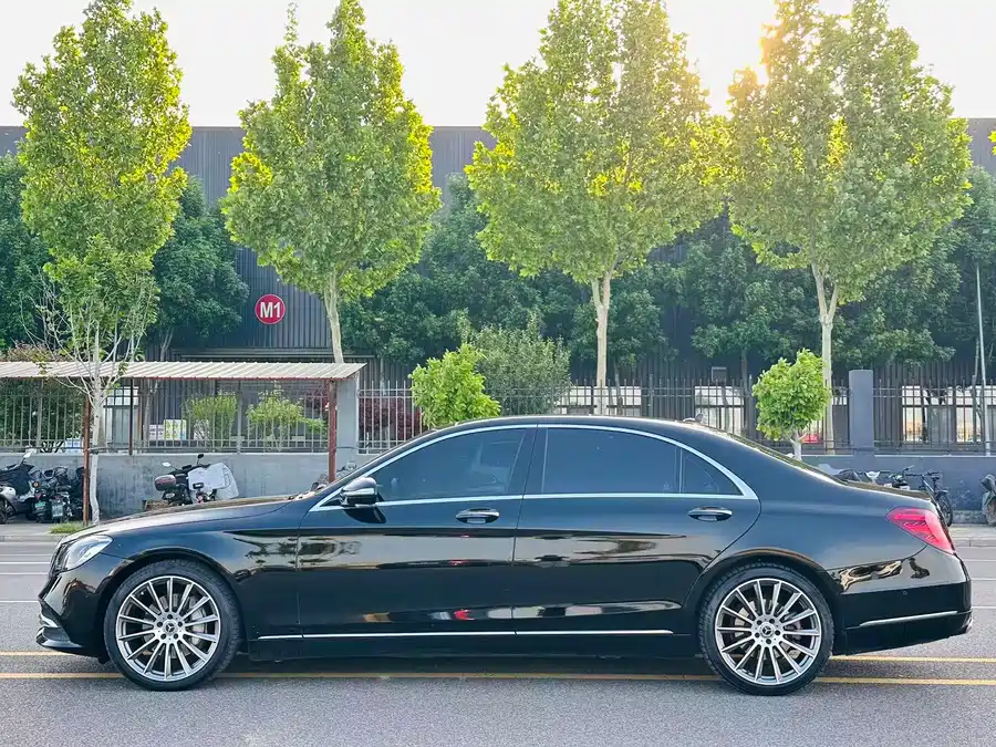 Mercedes Benz S class