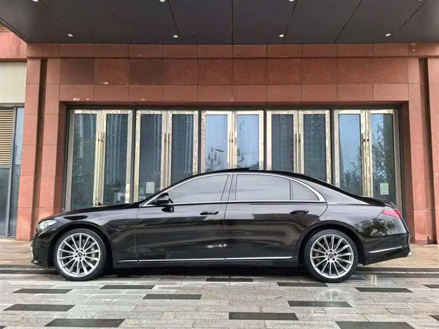 Mercedes Benz S class