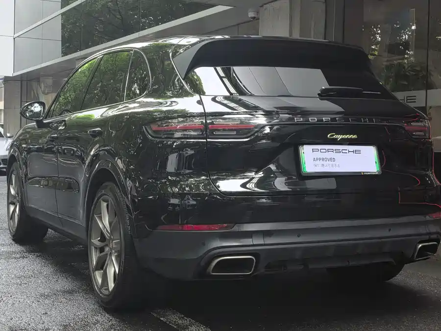 Porsche Cayenne New Energy