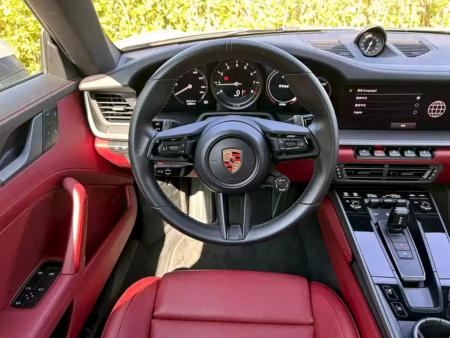 Porsche 911
