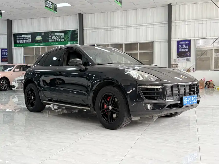 Porsche Macan