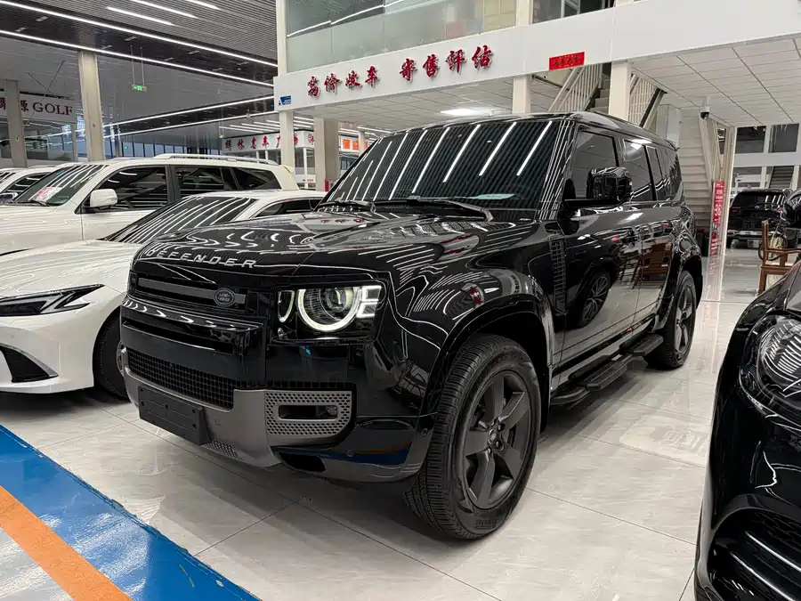 Land Rover guard