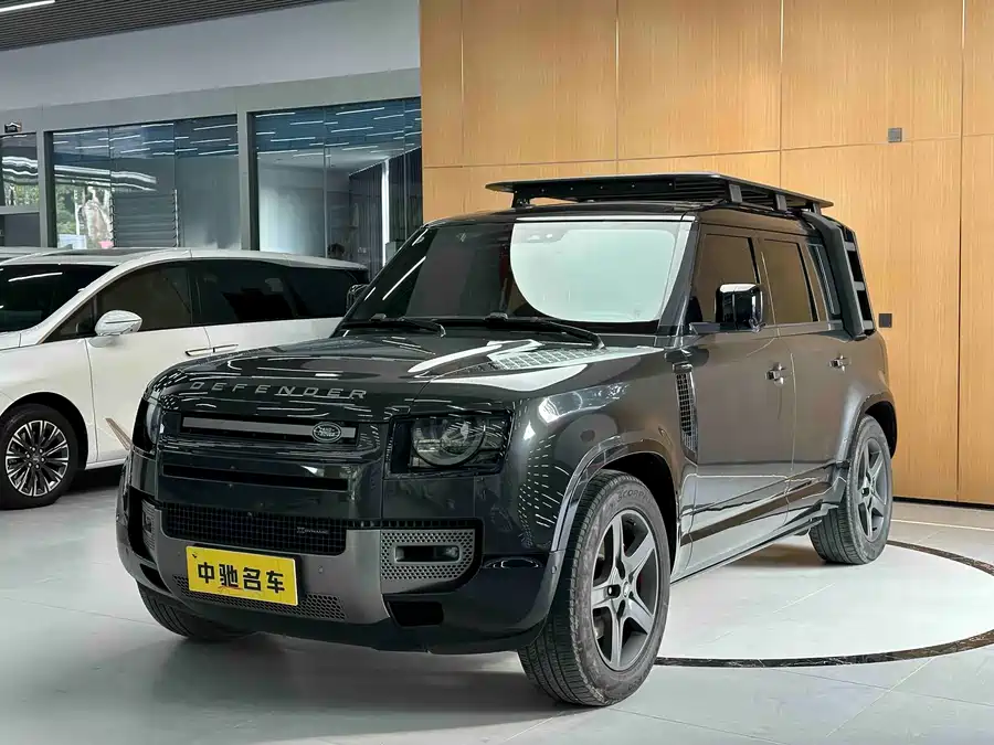 Land Rover guard