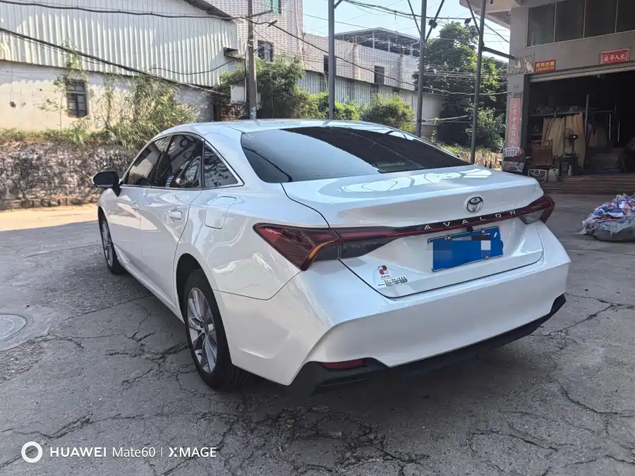 Toyota Avalon