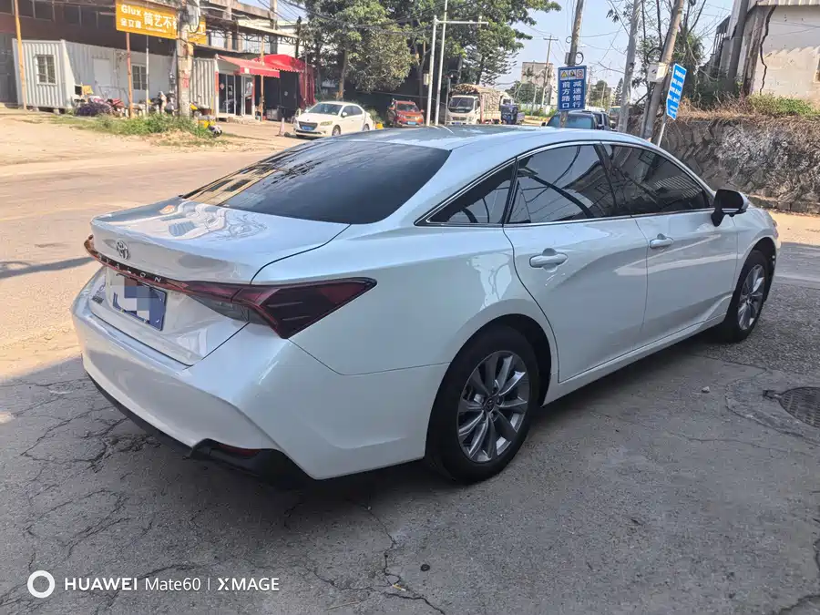 Toyota Avalon