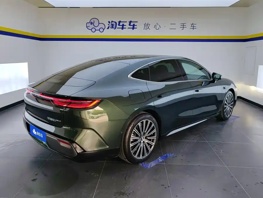 Geely Galaxy Star 8