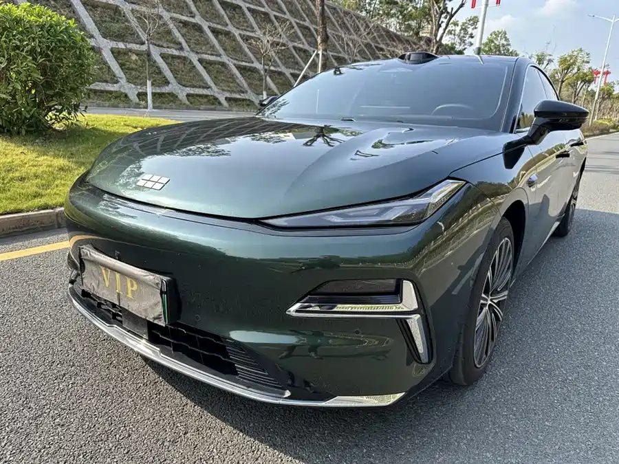 Geely Galaxy Star 8