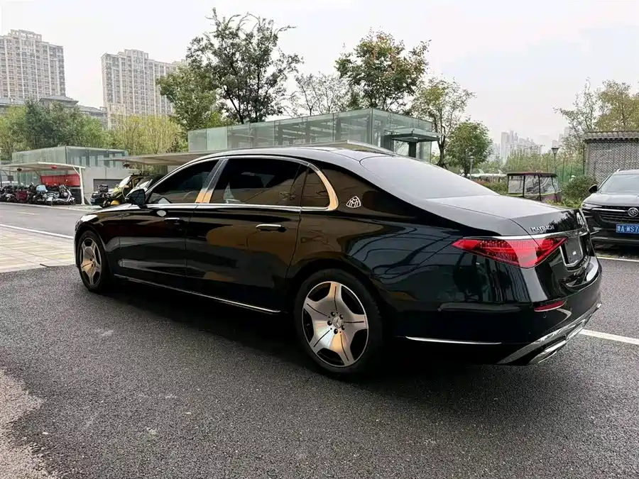 Mercedes Benz Maybach S-Class