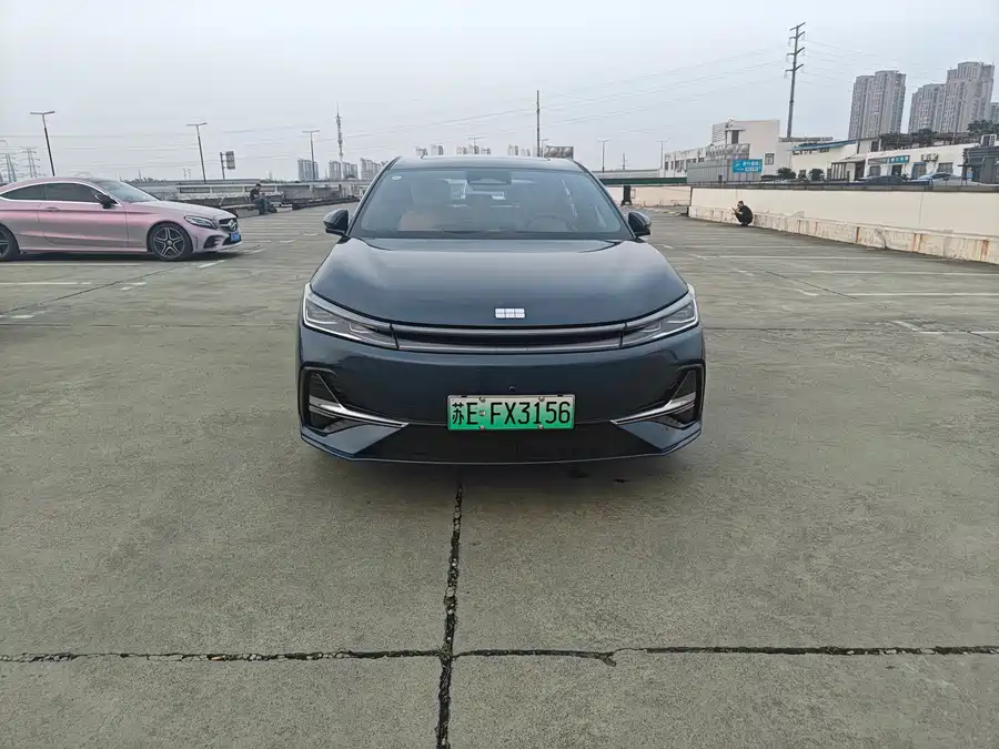 Geely Galaxy A7 EM
