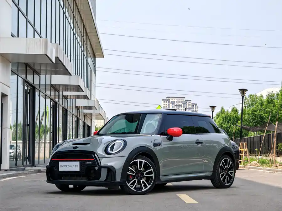 MINI 