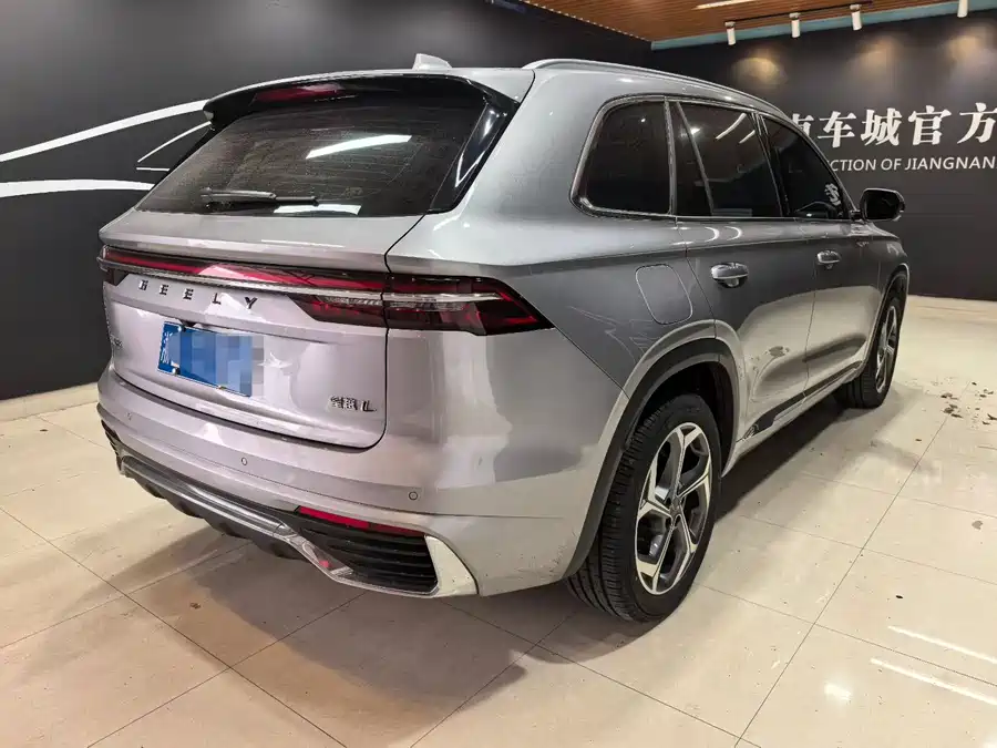 Geely Xingyue L