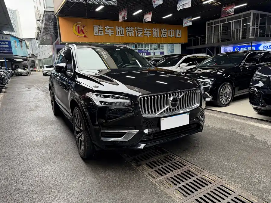 Volvo XC90