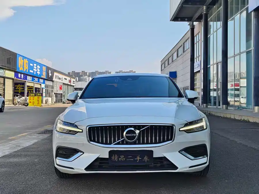 Volvo S60