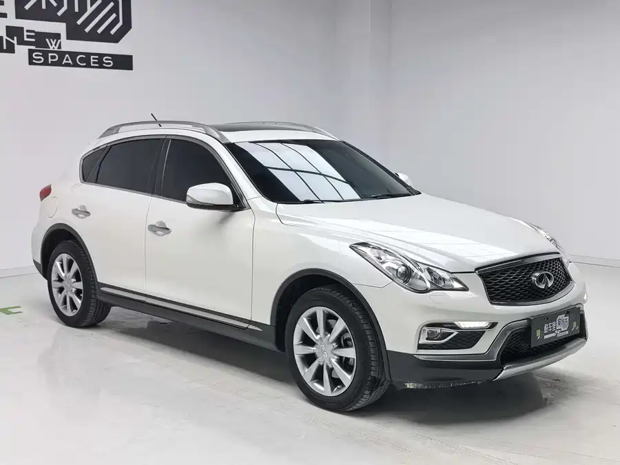 Infiniti QX50