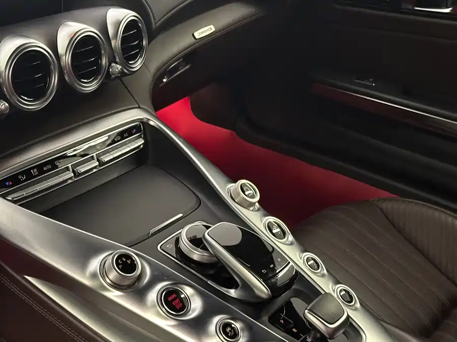 Mercedes Benz AMG GT