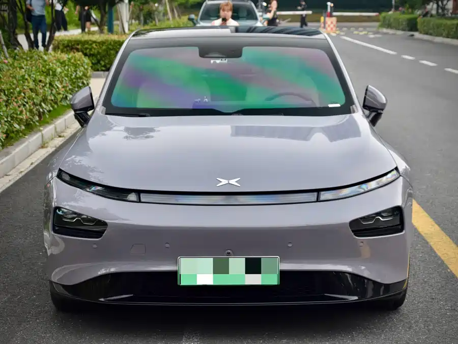 Xpeng P7