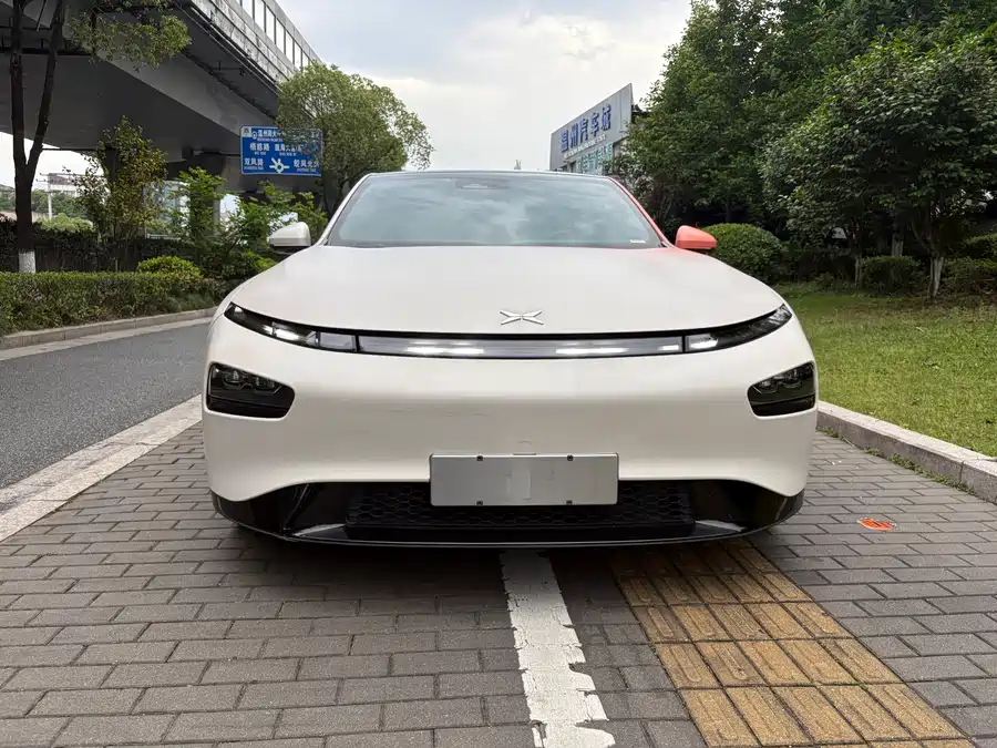 Xpeng P7