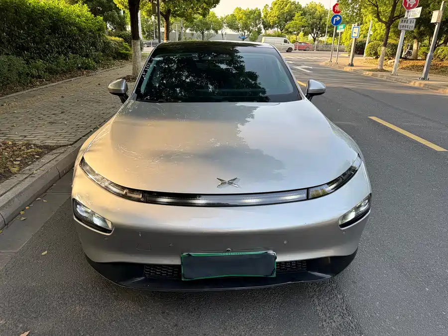 Xpeng P7